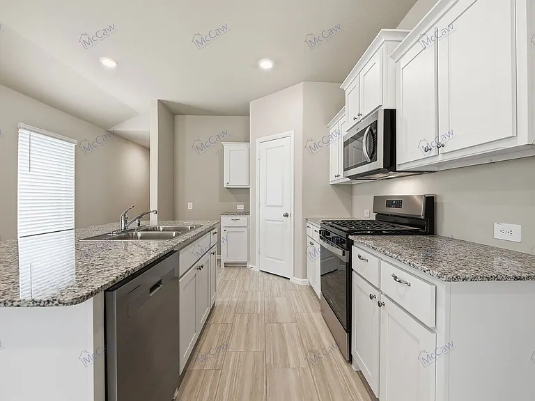 139 Mojave Rd — Photo 11