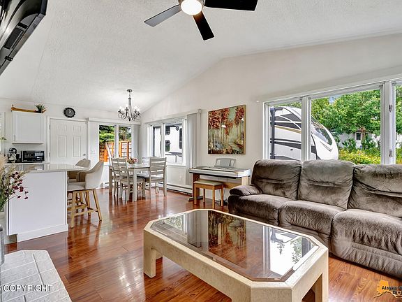 5th image of 2440 W 88th Ave