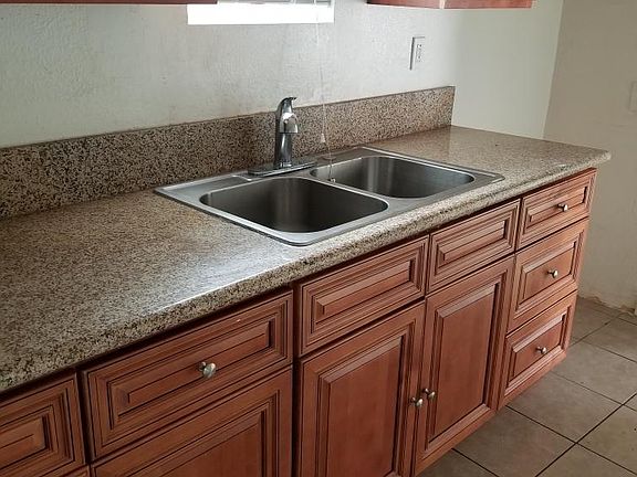 5th image of 7814 Laurel Ave APT 2