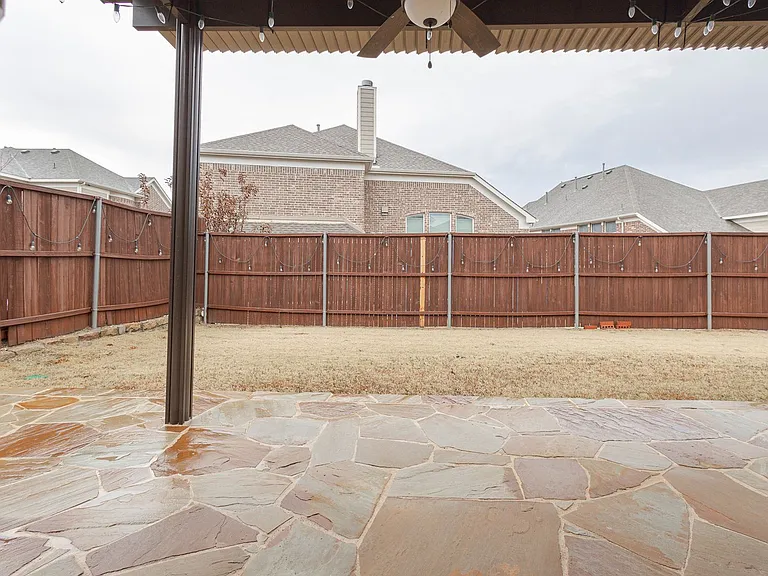 9704 Tanen Dr — Photo 31
