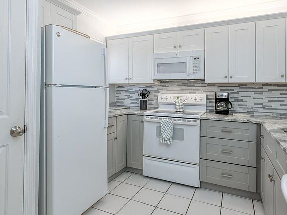 5th image of 8550 A1a S Unit 313