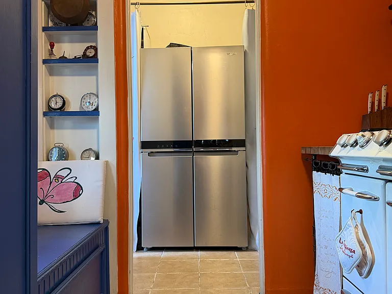252 S Griffith Park Dr — Photo 6