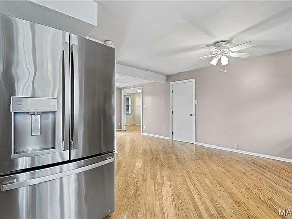 5th image of 9846 Vasel Dr