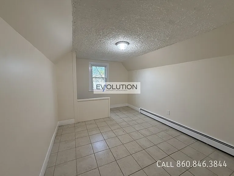 57 Franklin Ave #3 — Photo 1