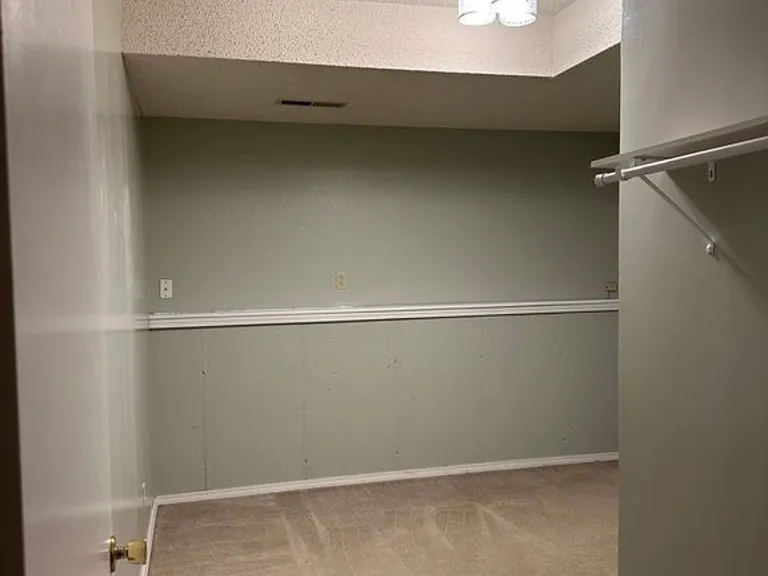 305 Orchard Cir — Photo 21