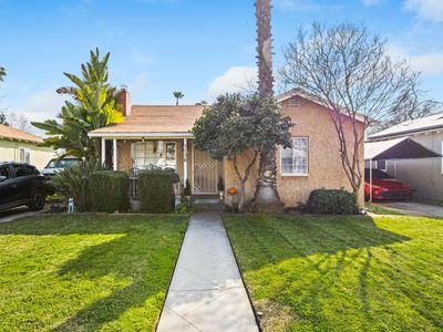 1136 E Michigan Ave, Fresno, CA, 93704