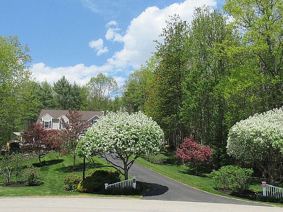 2nd image of 23 Plantation Dr
