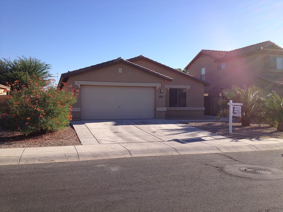 1st image of 42431 W Desert Fairways Dr