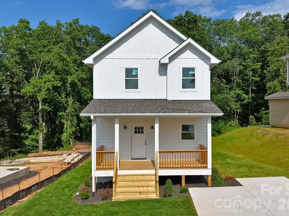 33 Loblolly Ln, Asheville, NC 28803