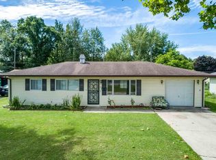 210 W Corwin Ln, Fort Wayne, IN 46816