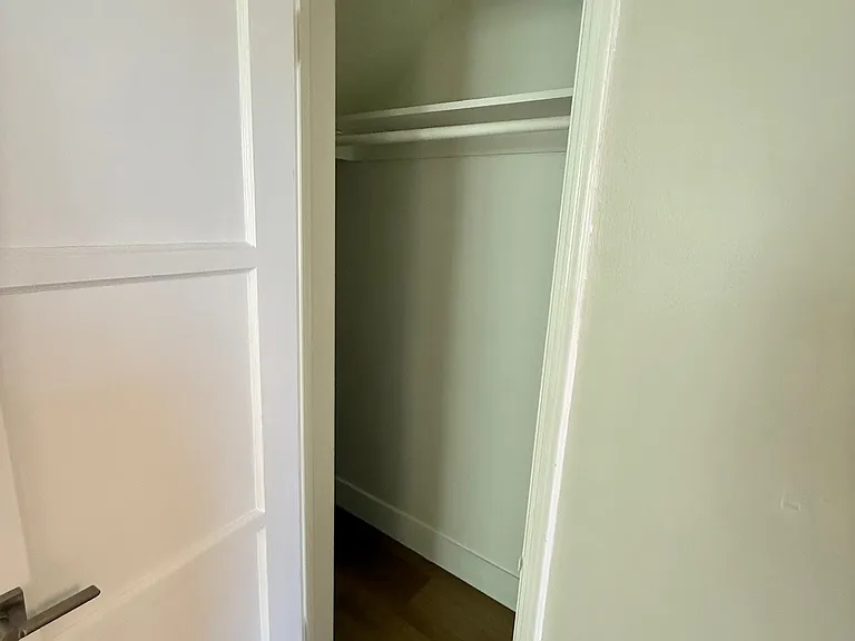 820 E San Antonio Dr — Photo 12