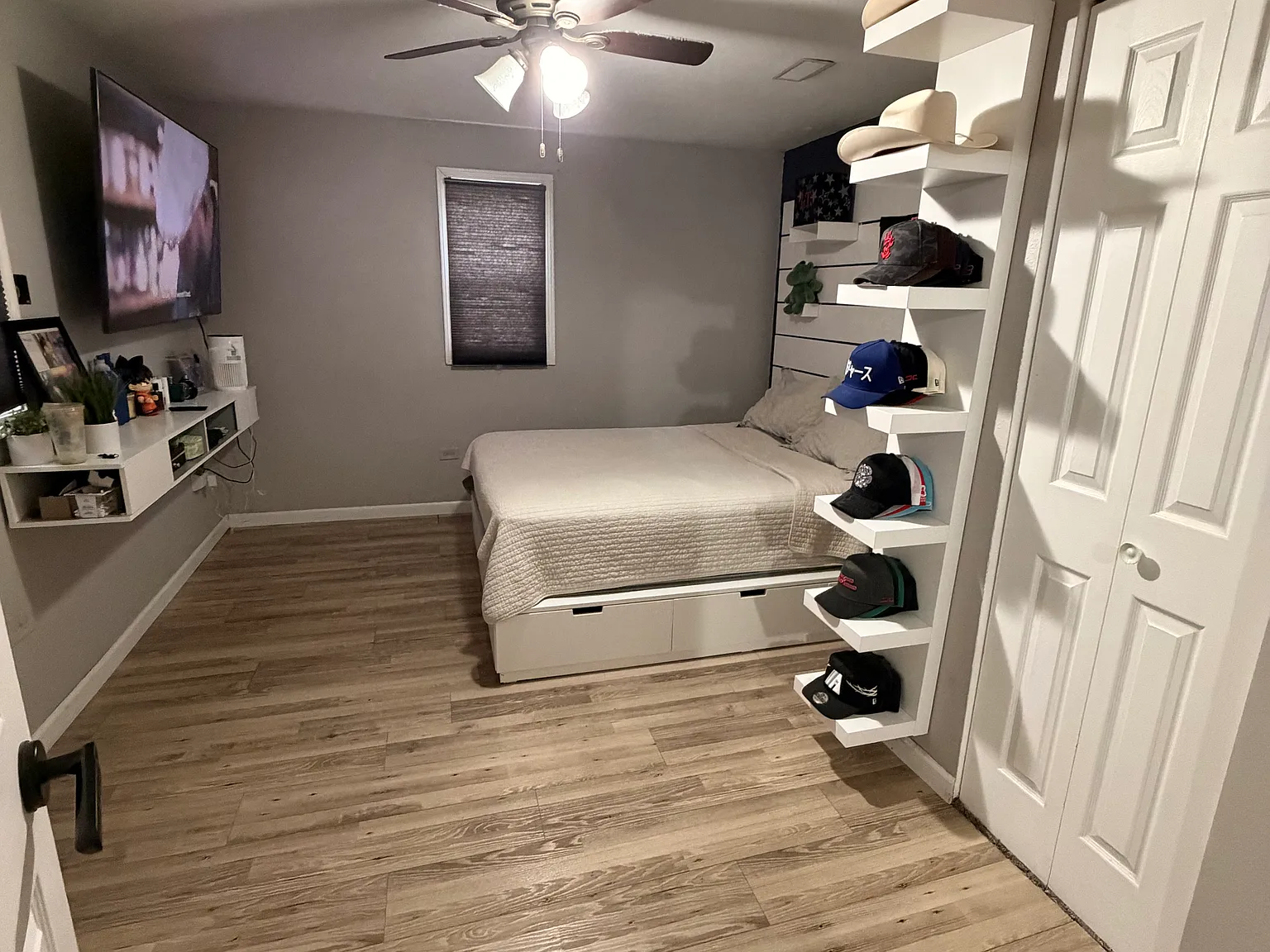 3 bed, 936 sqft, $1,300 — Photo 4