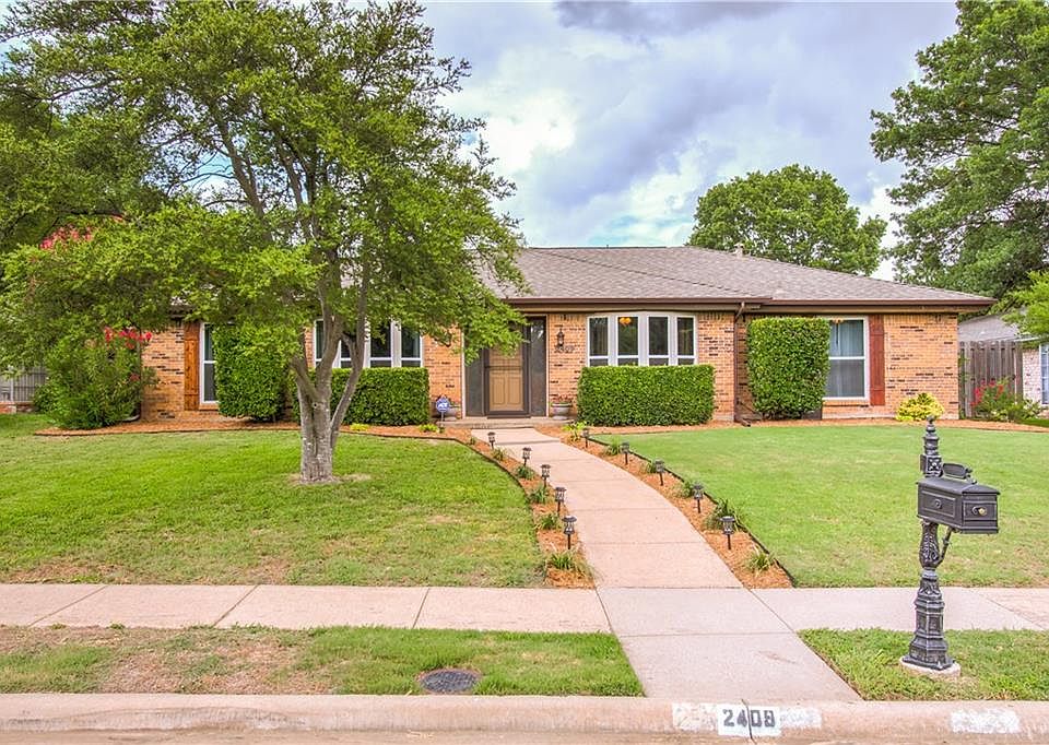 1st image of 2409 Creekcove Dr