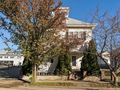 4 Elm St #3, Peabody, MA, 01960