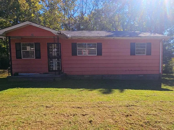 28 E Walnut St, Alamo, TN 38001