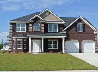 734 English Oak Dr, Hinesville, GA 31313