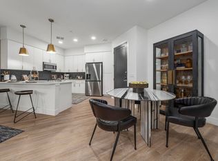 Aura Uptown, Phoenix, AZ 85013