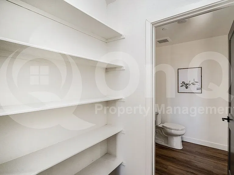 1443 E Osborn Rd #5 — Photo 16
