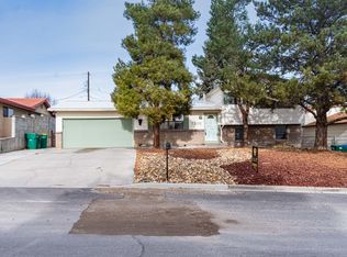 5606 Ravella Dr, Farmington, NM 87402