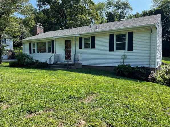 1553 Hartford Turnpike, North Haven, CT 06473