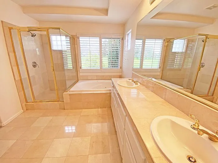 5821 Killarney Cir — Photo 21