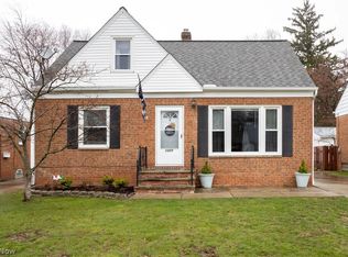 1377 Mayfield Ridge Rd, Mayfield Heights, OH 44124