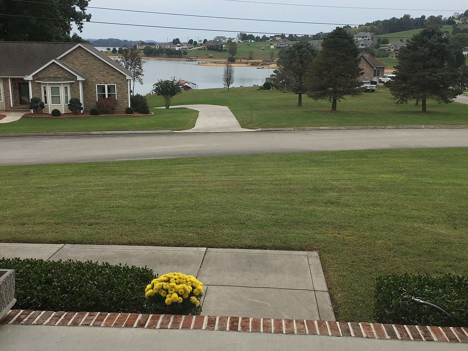 1st image of 565 Baye Rd