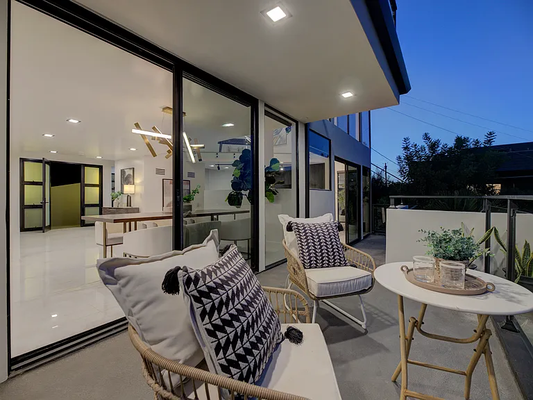 15125 Rayneta Dr — Photo 86
