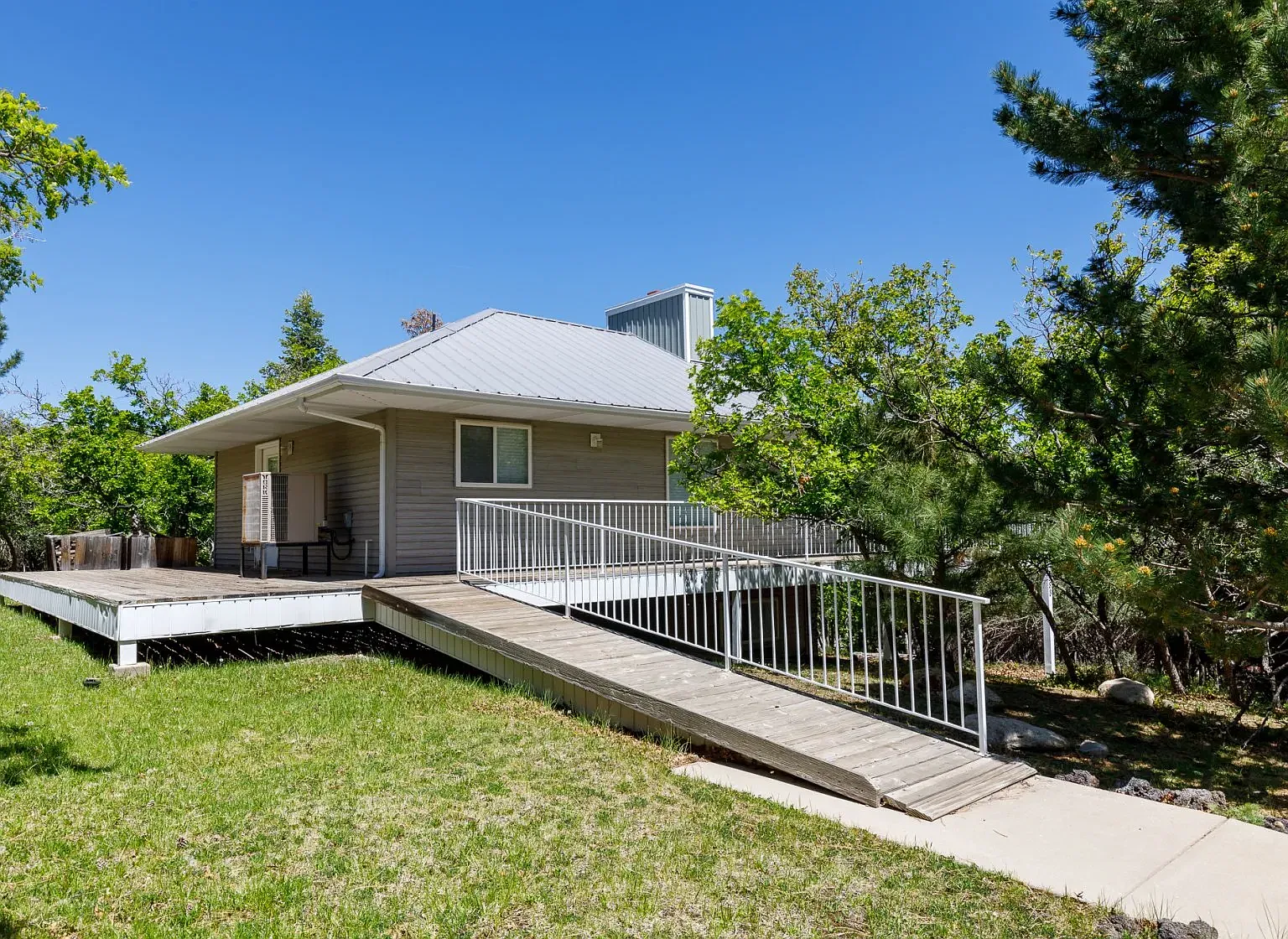 E274 - 588 S. Lloyd Canyon Road — Photo 1
