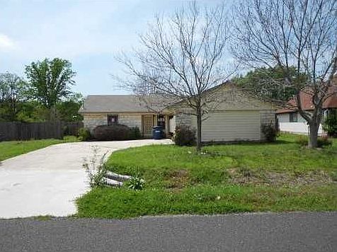 1st image of 1911 Emerald Isle Dr