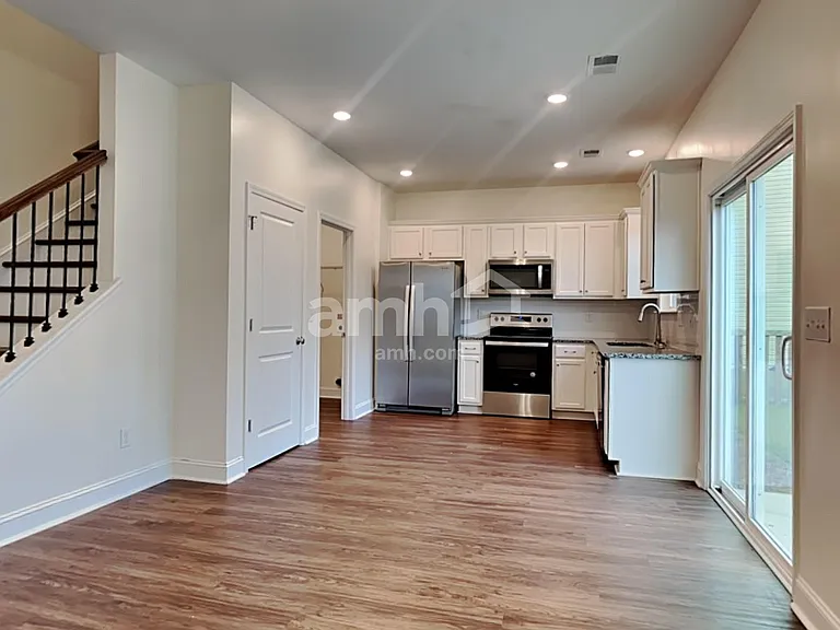 334 Azore Way — Photo 3
