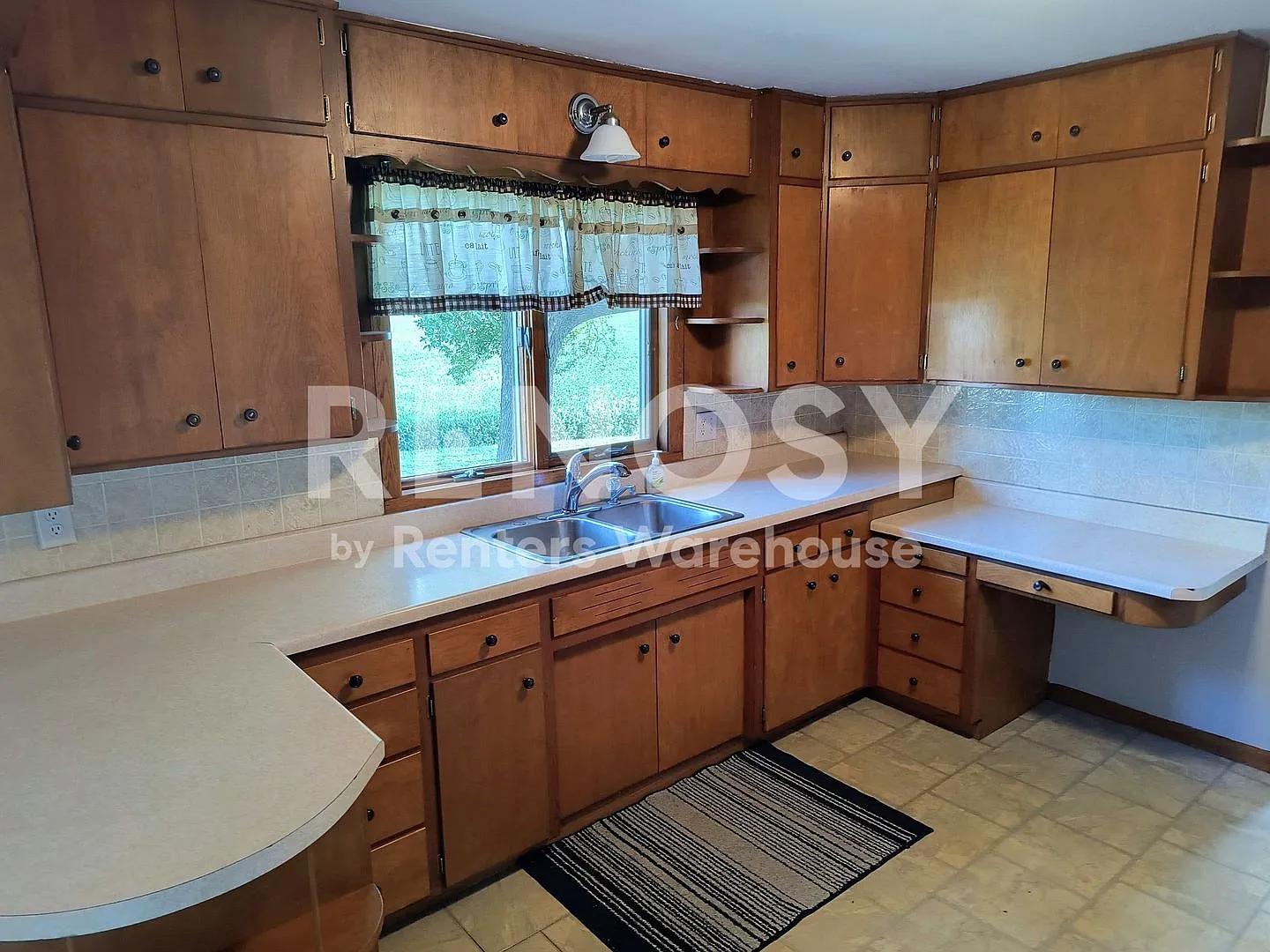 Available Now 3 Bedroom 1 Bath Single Family Home in New Germany — Photo 4