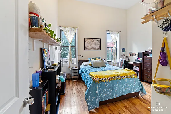 Rented by Brooklyn High Rise LLC | media 5
