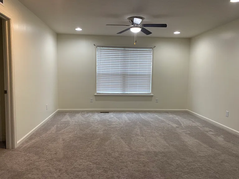 2630 Sheek Rd — Photo 25