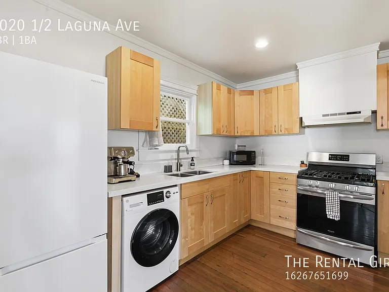 1020 1/2 Laguna Ave — Photo 5