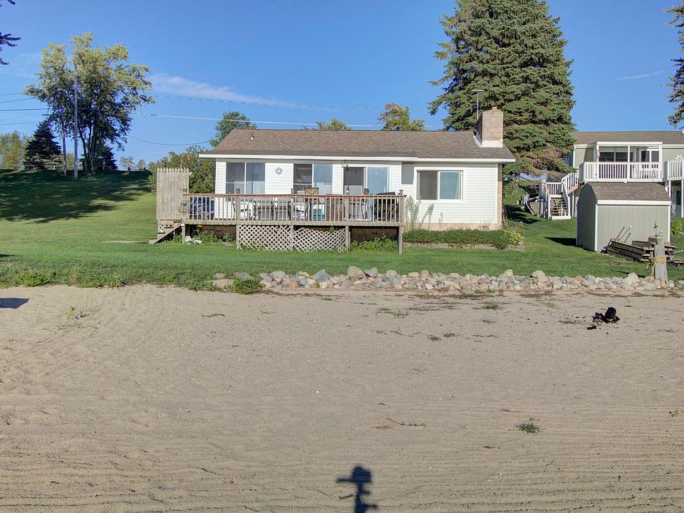 1st image of 2761 N Johnson Rd