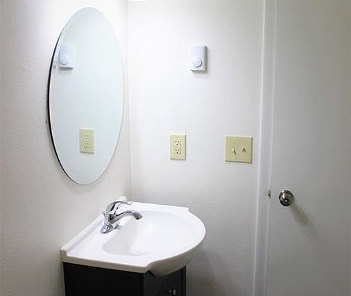 5th image of 111 N Yellowstone St APT 6