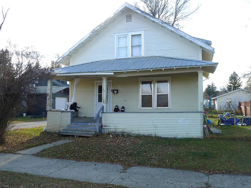 1st image of 514 2nd Ave N