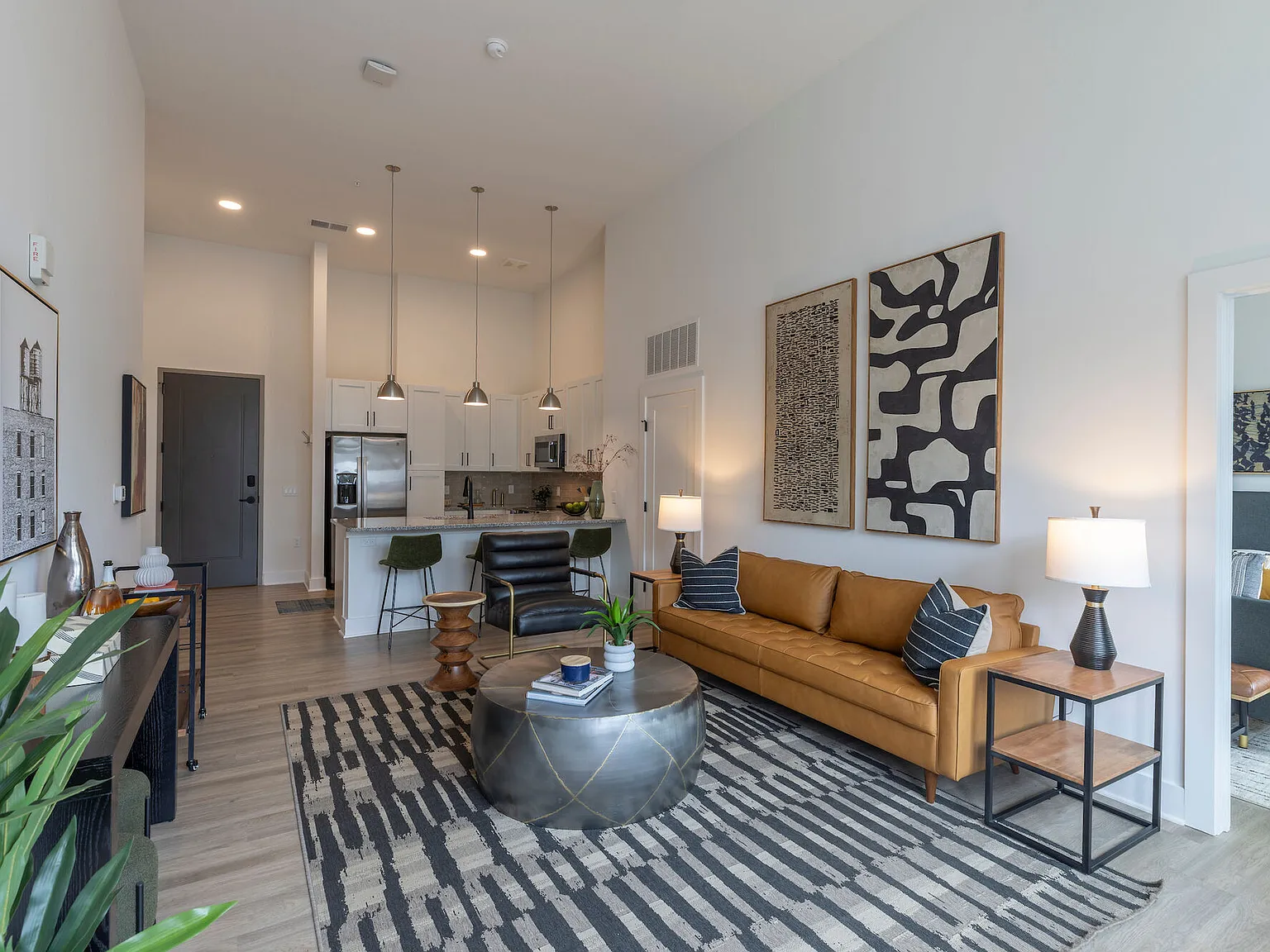 Valleydale Apartments — Photo 1
