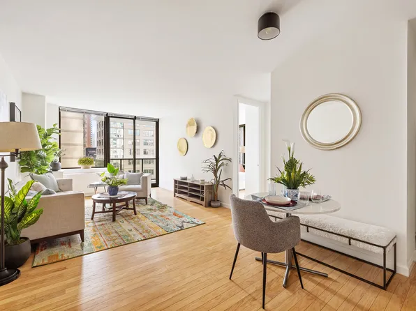 161 West 61st Street image 1 of 10