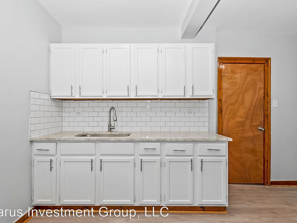 1st image of 5402 S Christiana Ave Unit 1