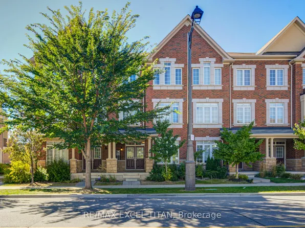 3038 George Savage Ave, Oakville, ON L6M 0Z1