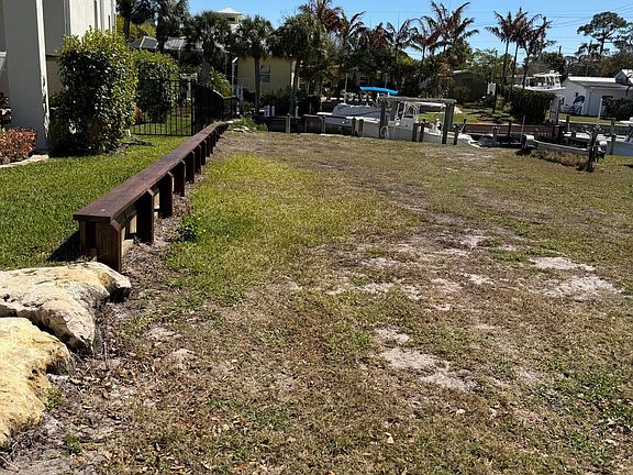 3rd image of 4575 SE Manatee Lane