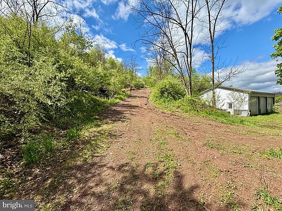 2nd image of 0 Creek Rd