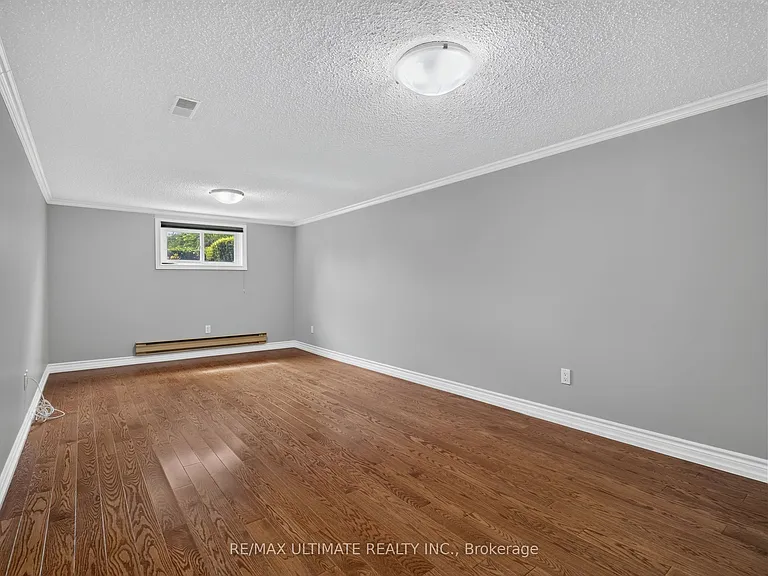 20 Wye Valley Rd #BASEMENT — Photo 20