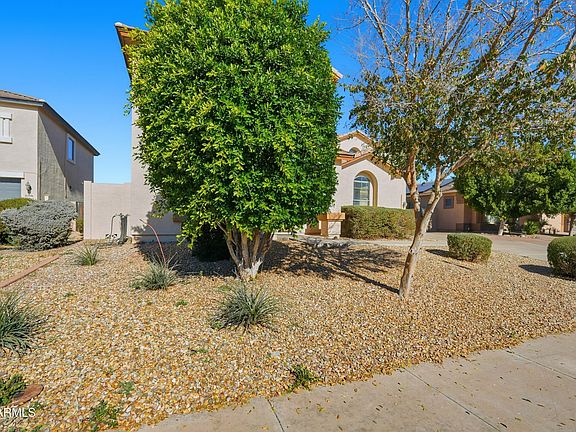 5th image of 14162 W WOODBRIDGE Avenue