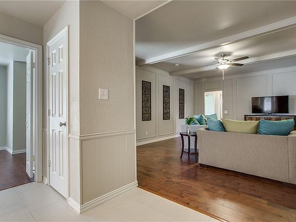 3rd image of 2210 Glen Forest Ln