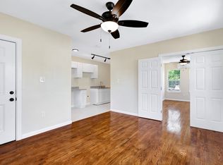 834 W Russell Pl APT 2, San Antonio, TX 78212