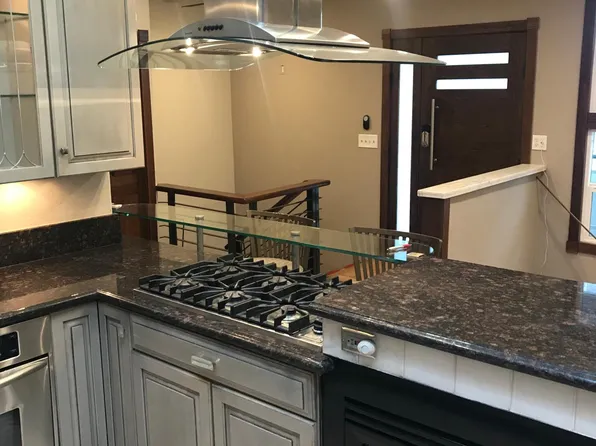 1220 Manhattan Beach Blvd APT B, Manhattan Beach, CA 90266