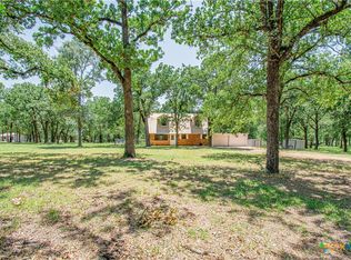 703 Goetz Rd, Cameron, TX 76520